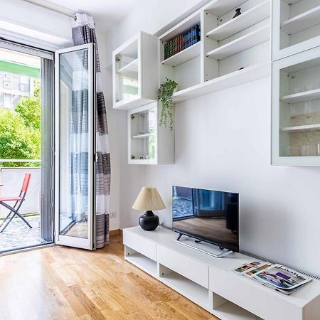 Joivy Adorable Flat With Balcony Apartment Milan Exterior photo